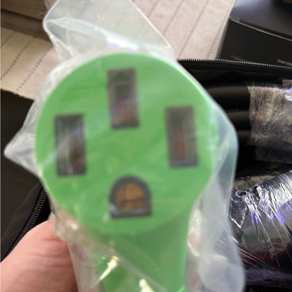 Tera EV Charger Lvl 2 J1772: 32A 240V ETL Certified Dual Use Portable & Wall - Picture 13 of 15